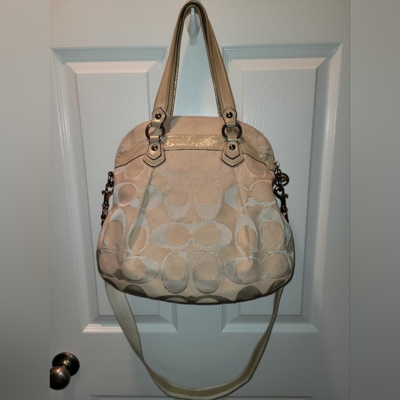 Coach Poppy shoulder bag - Picture 4 of 16